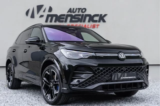 Hoofdafbeelding Volkswagen Tiguan Volkswagen Tiguan 1.5 eHybrid R-Line / 5 jaar Fabrieksgarantie/ Stoelen met Massage & Koeling/ Panoramadak/ 200kW (272PK)