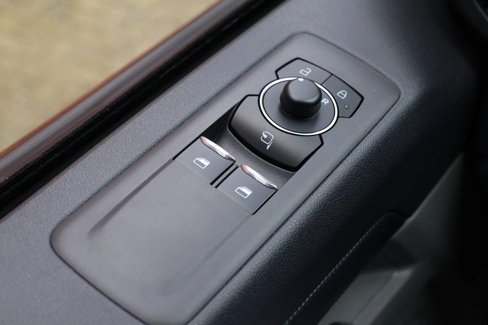 Hoofdafbeelding Ford E-Transit Custom