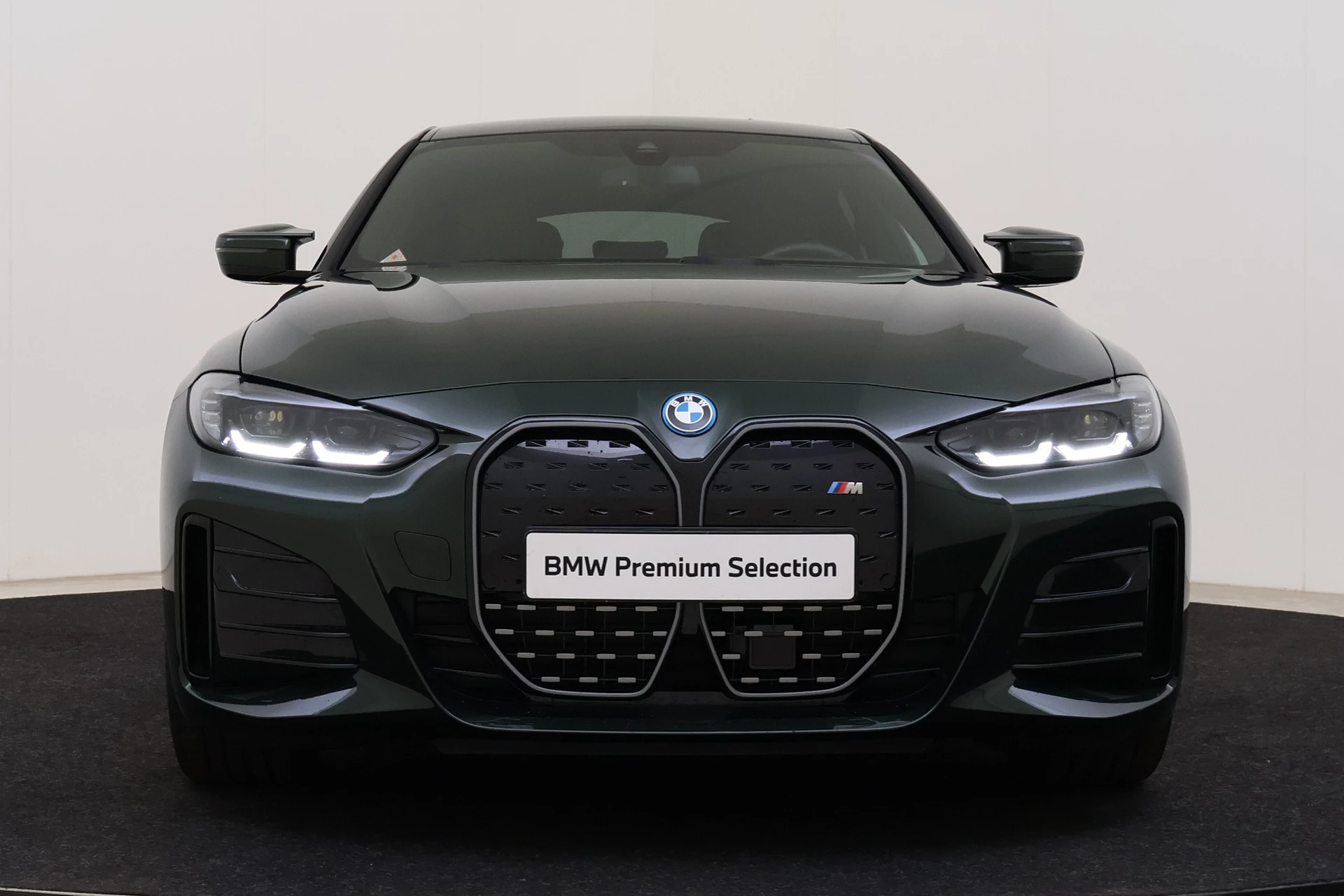 Hoofdafbeelding BMW i4