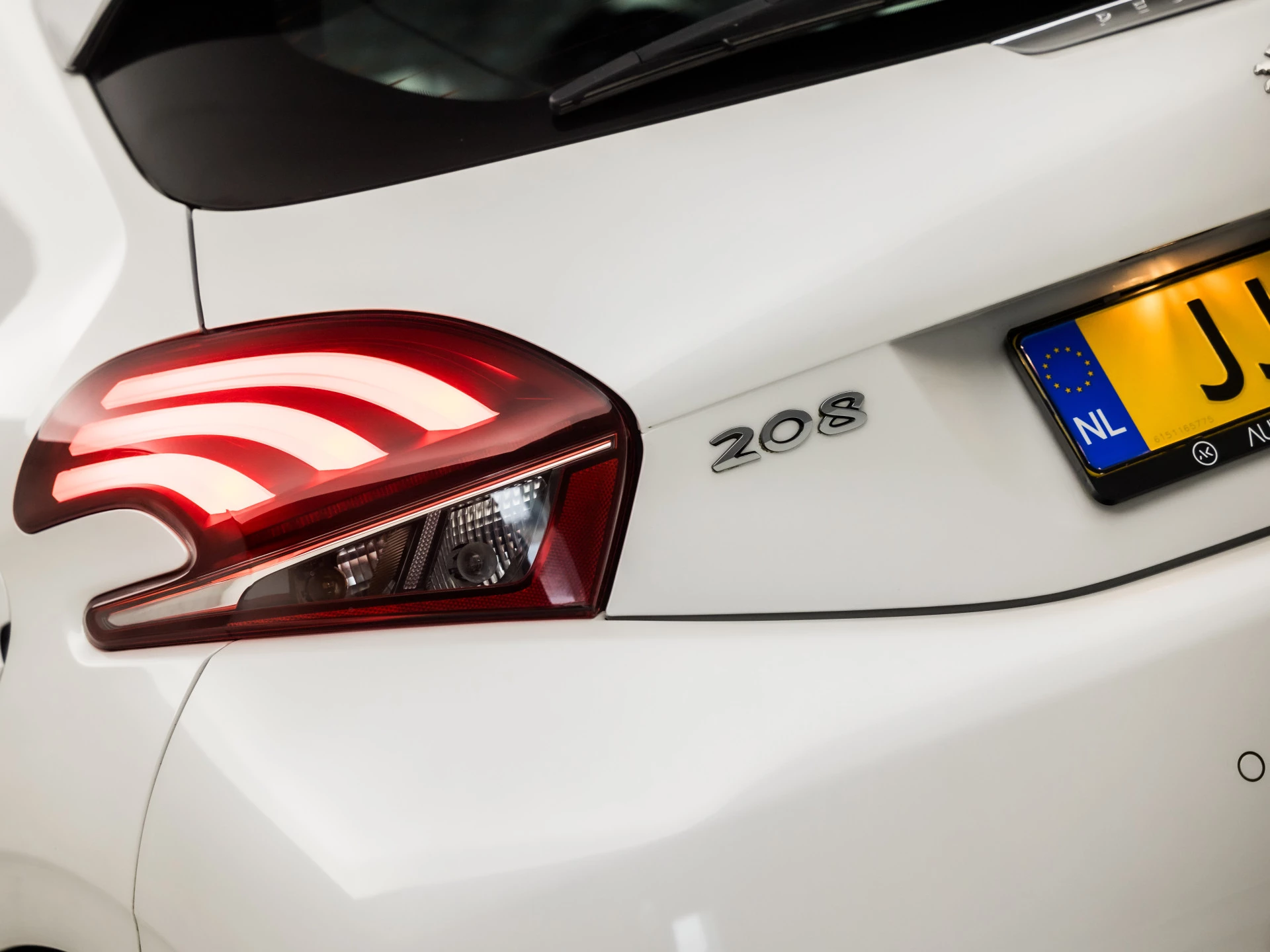 Hoofdafbeelding Peugeot 208