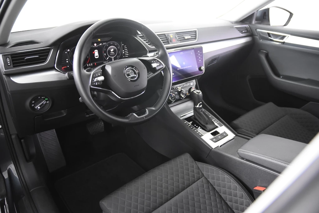 Hoofdafbeelding Škoda Superb