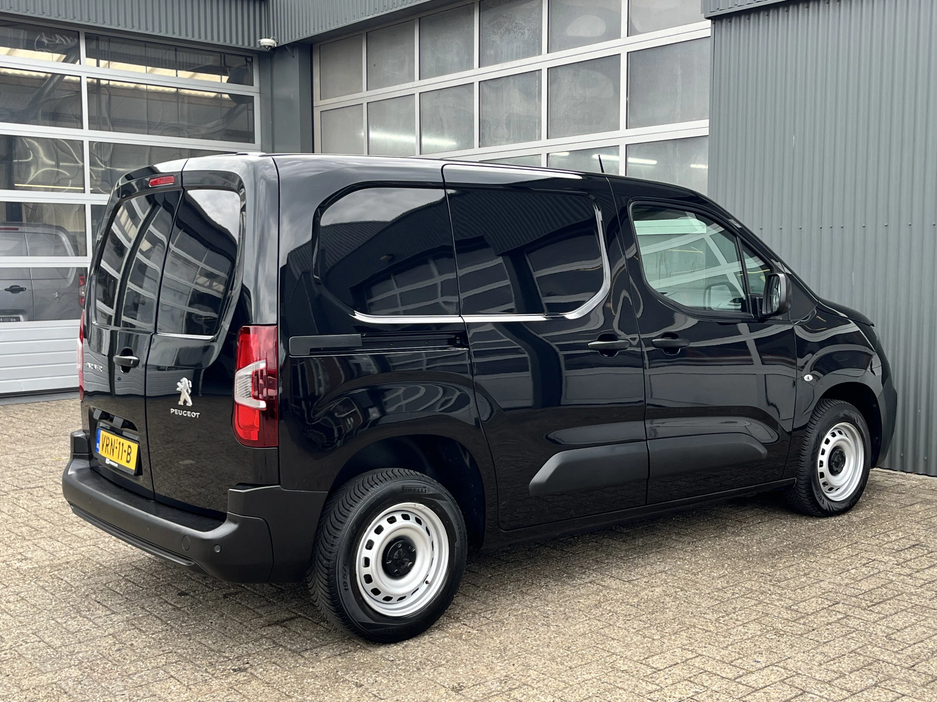 Hoofdafbeelding Peugeot Partner