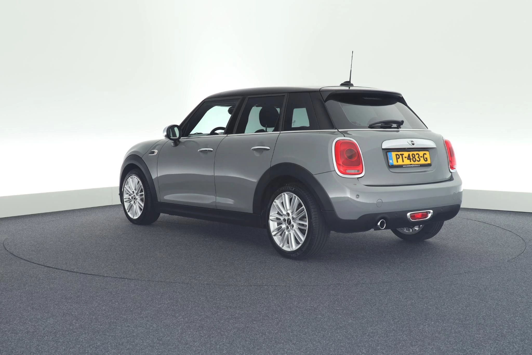 Hoofdafbeelding MINI One