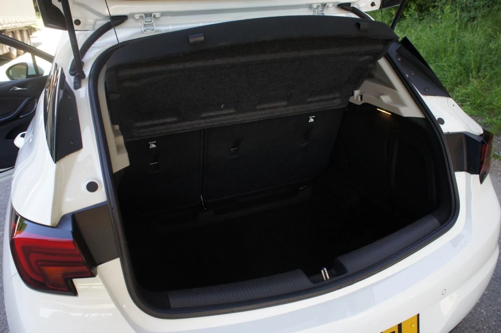 Hoofdafbeelding Opel Astra