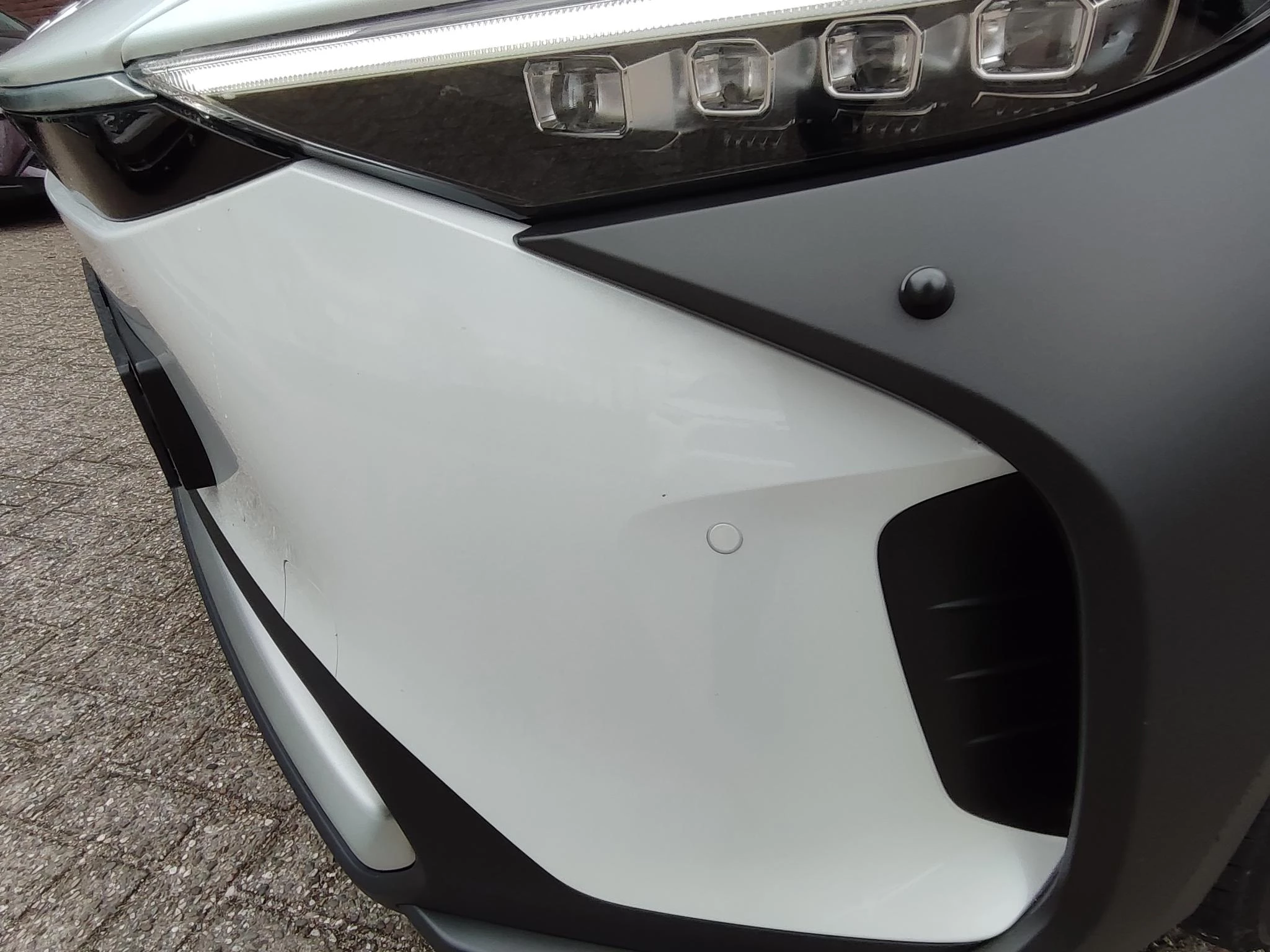 Hoofdafbeelding Toyota bZ4X
