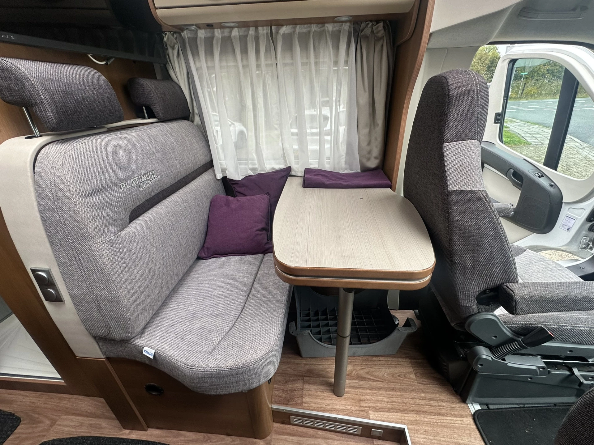 Hoofdafbeelding Knaus Peugeot