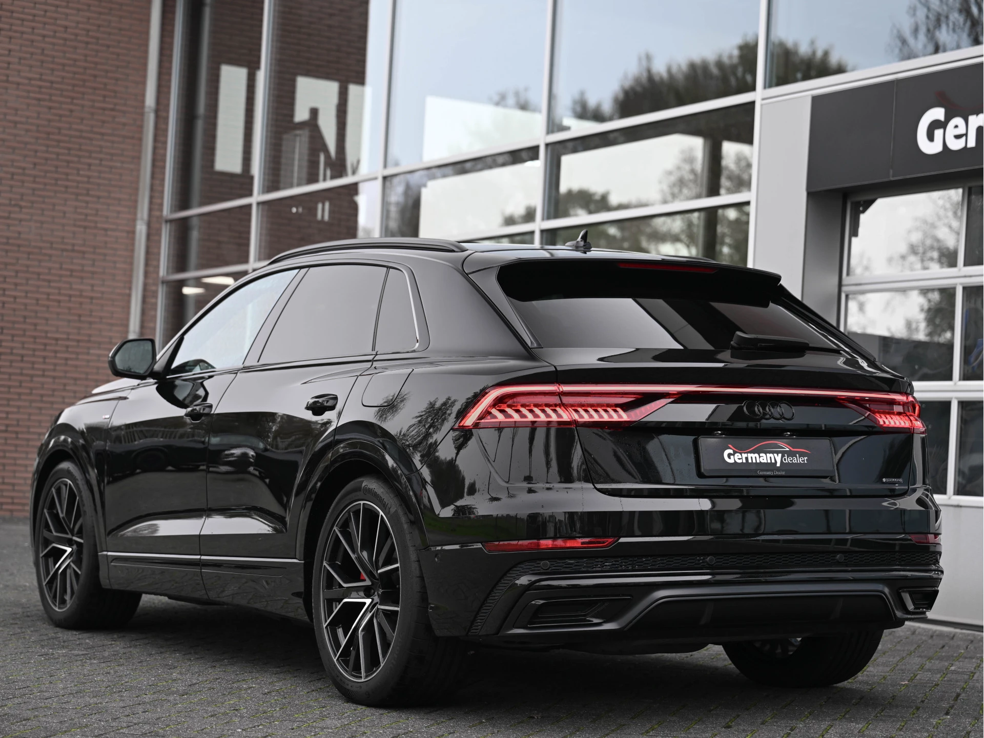 Hoofdafbeelding Audi Q8