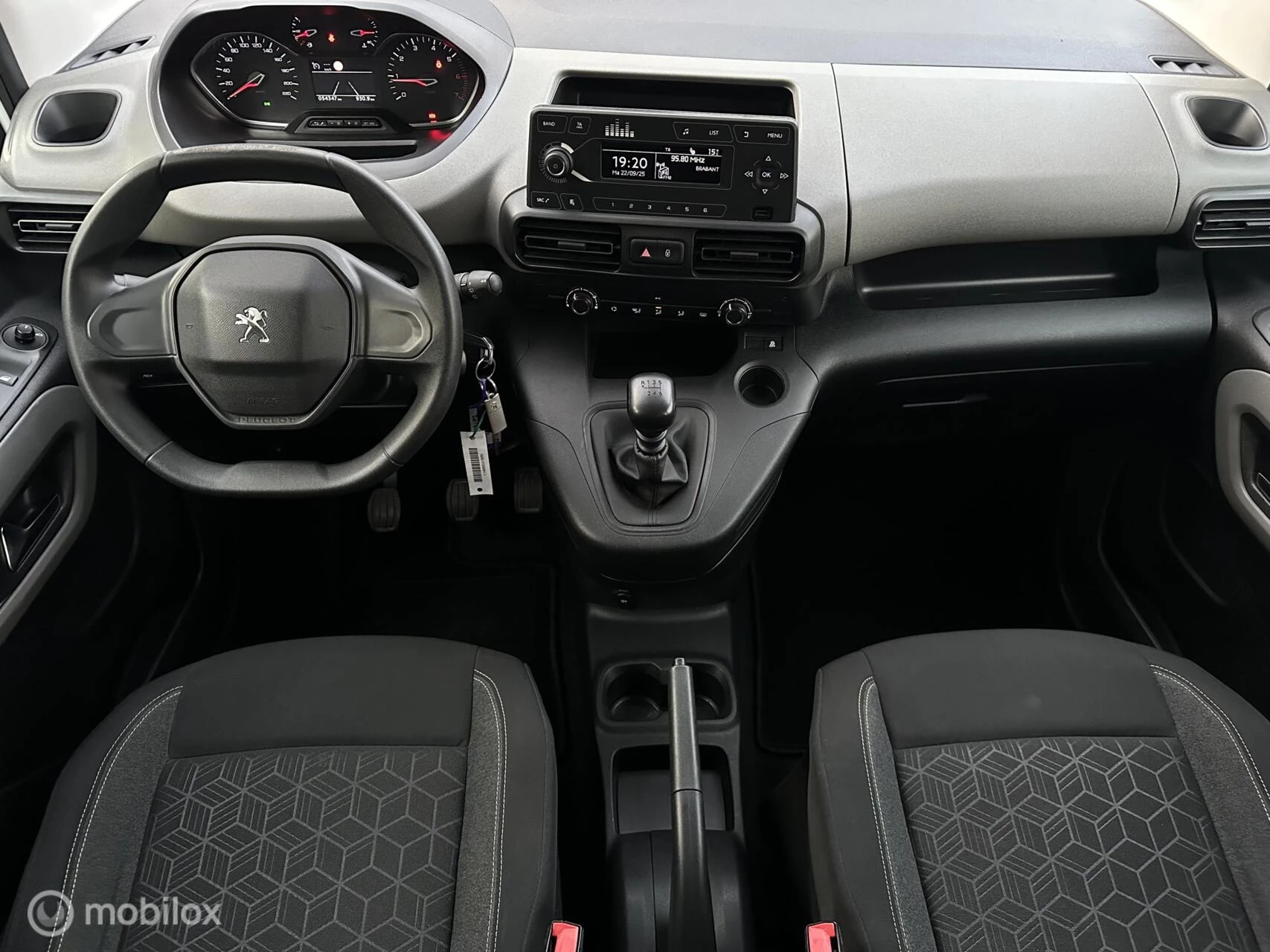 Hoofdafbeelding Peugeot Rifter