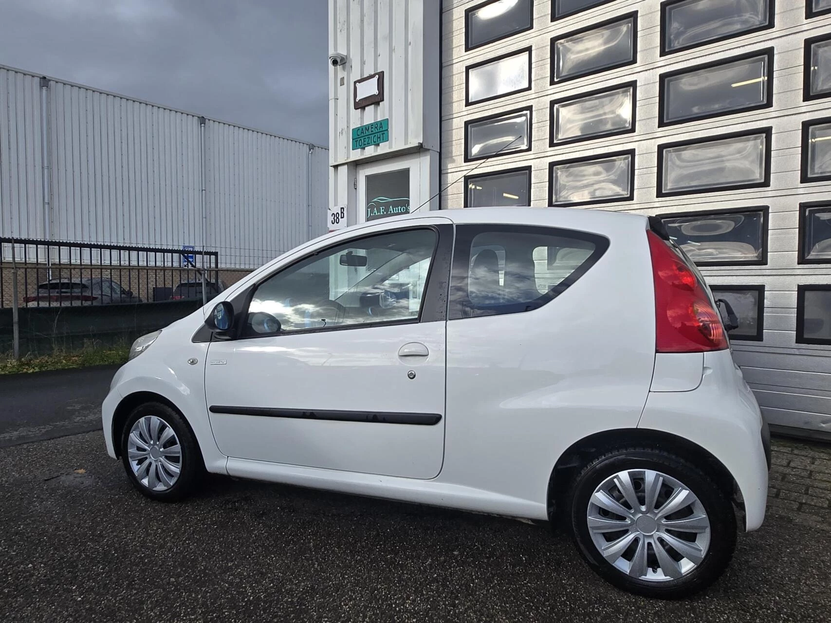 Hoofdafbeelding Peugeot 107