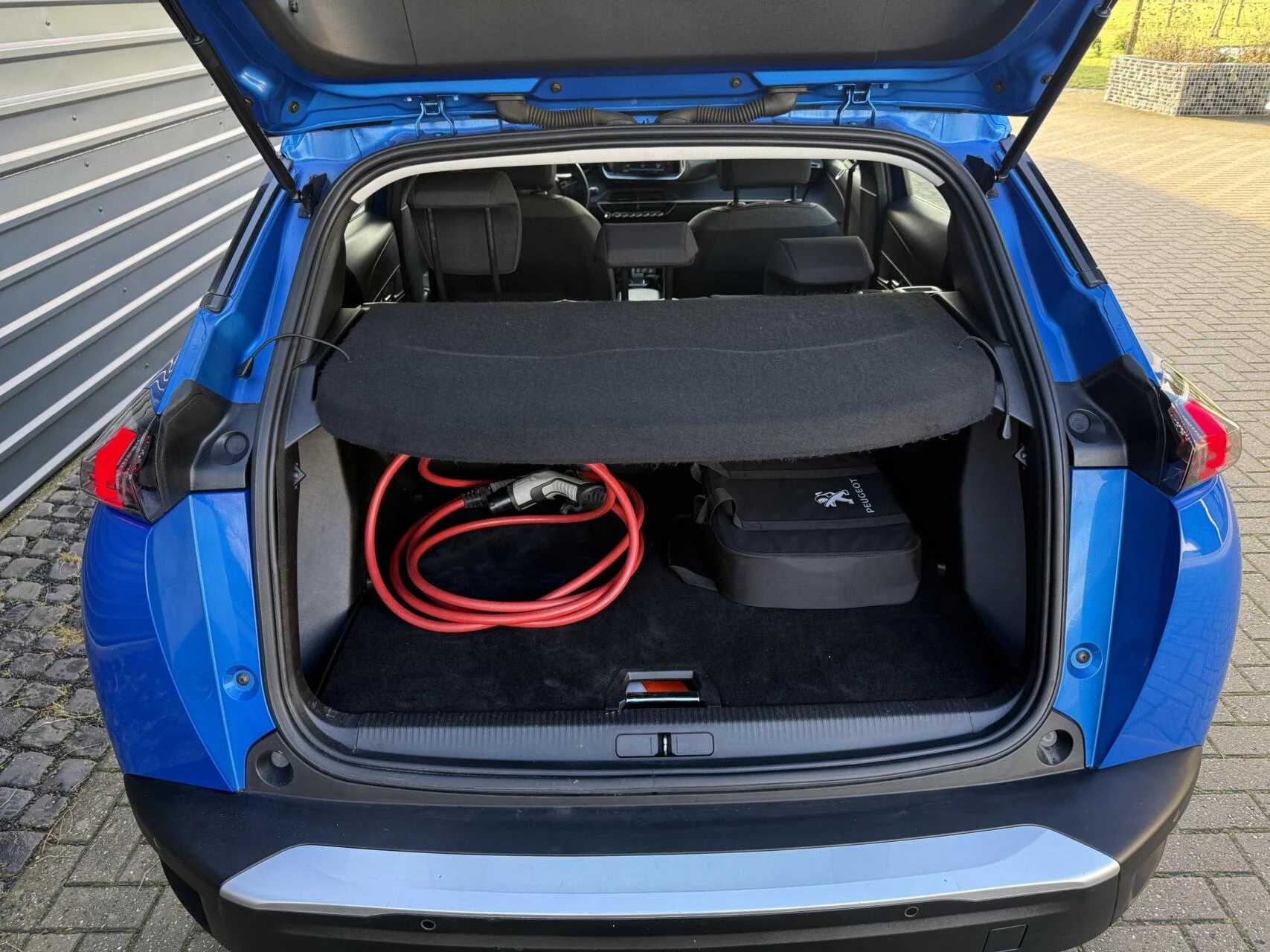 Hoofdafbeelding Peugeot e-2008