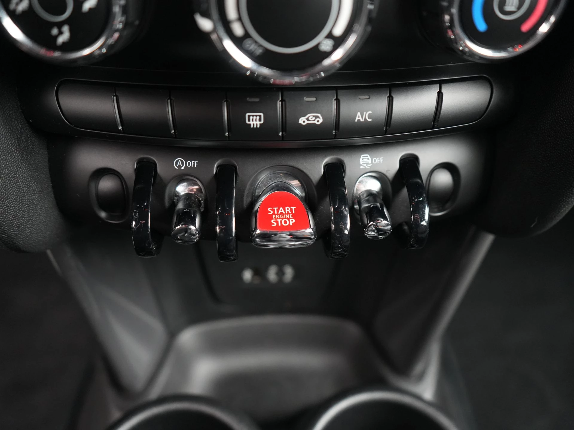 Hoofdafbeelding MINI One