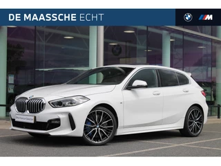 BMW 1 Serie 118i High Executive M Sport Automaat / Panoramadak / M sportstoelen / Achteruitrijcamera / LED / Head-Up / Live Cockpit Professional
