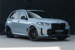 BMW X5 xDrive50e LCI M-sport Pro ACC Pano M Seats Alcantara Hemel Massage Stoelvent. Luchtvering Softcl, Head Up 360 Kristal  HarmanK Trekhaak
