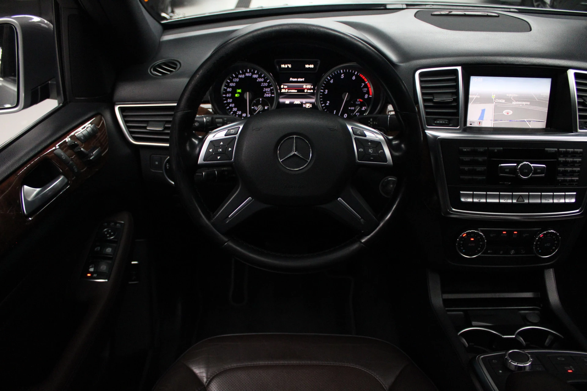 Hoofdafbeelding Mercedes-Benz M-Klasse