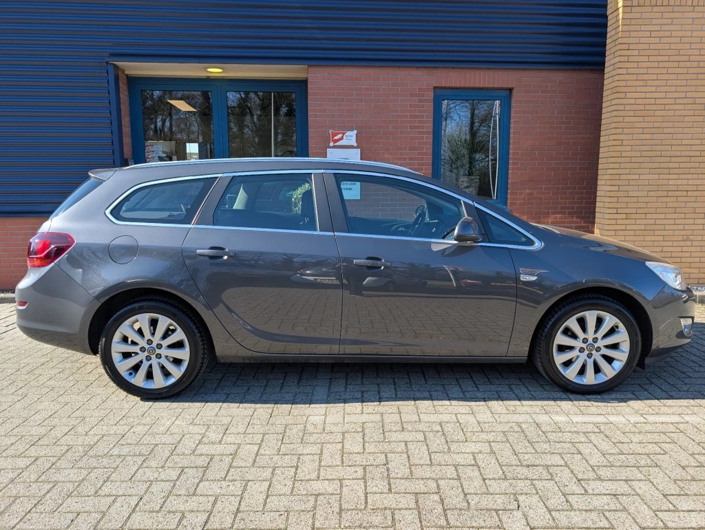 Hoofdafbeelding Opel Astra