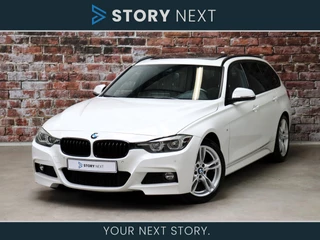 BMW 3 Serie Touring 320i High Executive M Sport Pakket Automaat / Panoramadak / Trekhaak / Leder / 18 Inch / Shadow Line / Extra Getint Glas / Navigatie Professional / LED / Stoelverwarming / Hifi / Achteruitrijcamera / Bluetooth / Parkeersensoren voor+achter