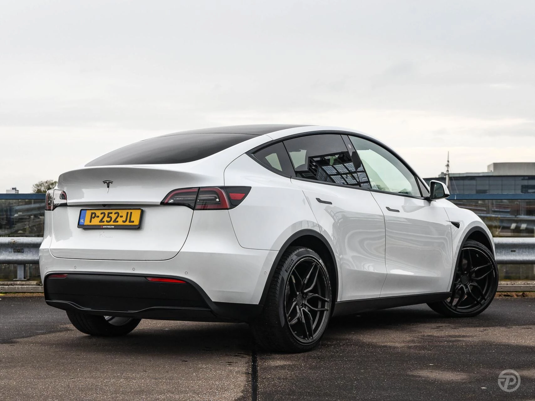 Hoofdafbeelding Tesla Model Y