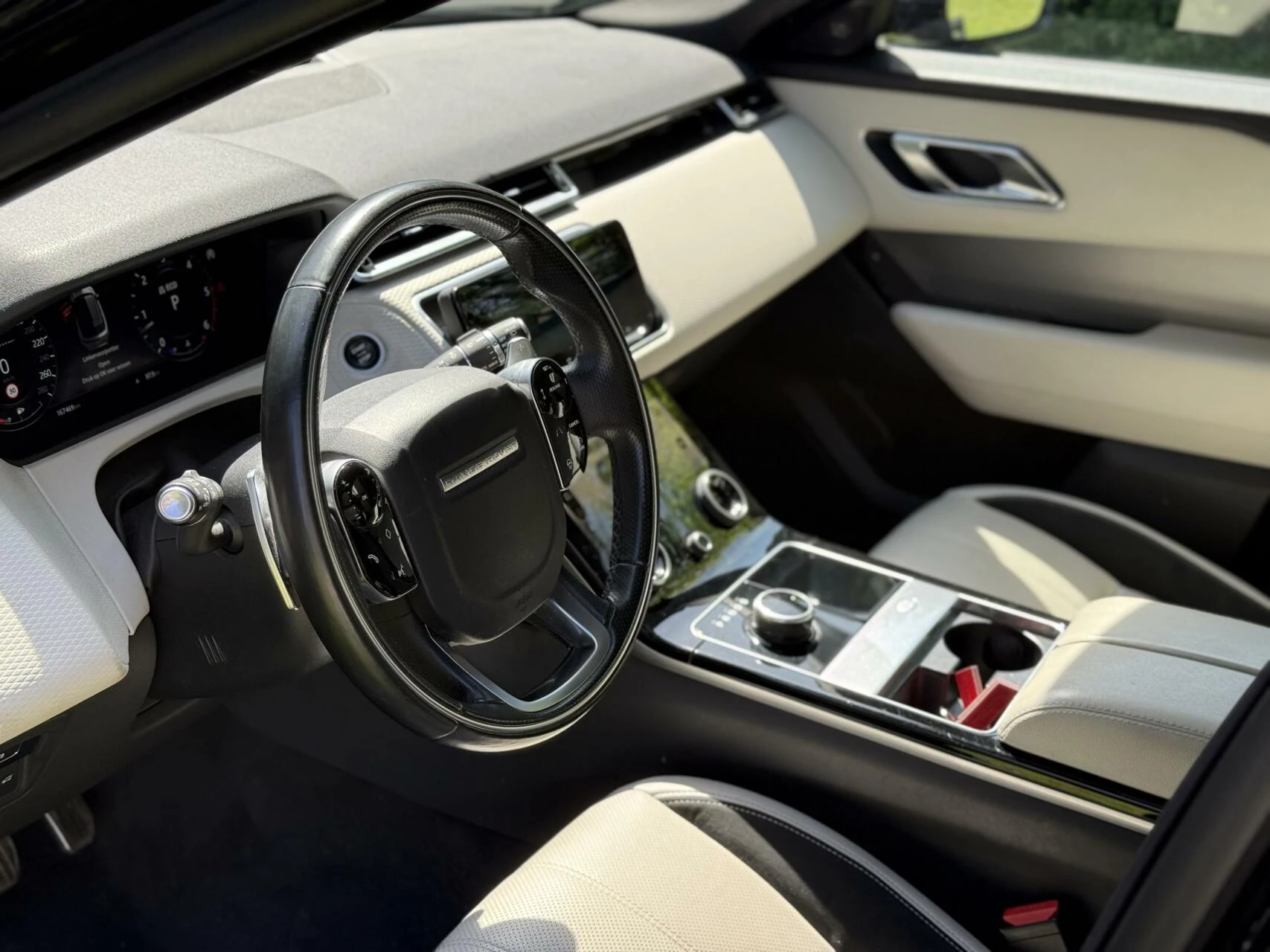 Hoofdafbeelding Land Rover Range Rover Velar
