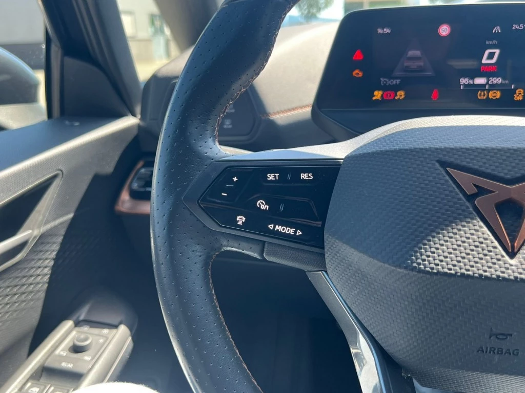 Hoofdafbeelding CUPRA Born