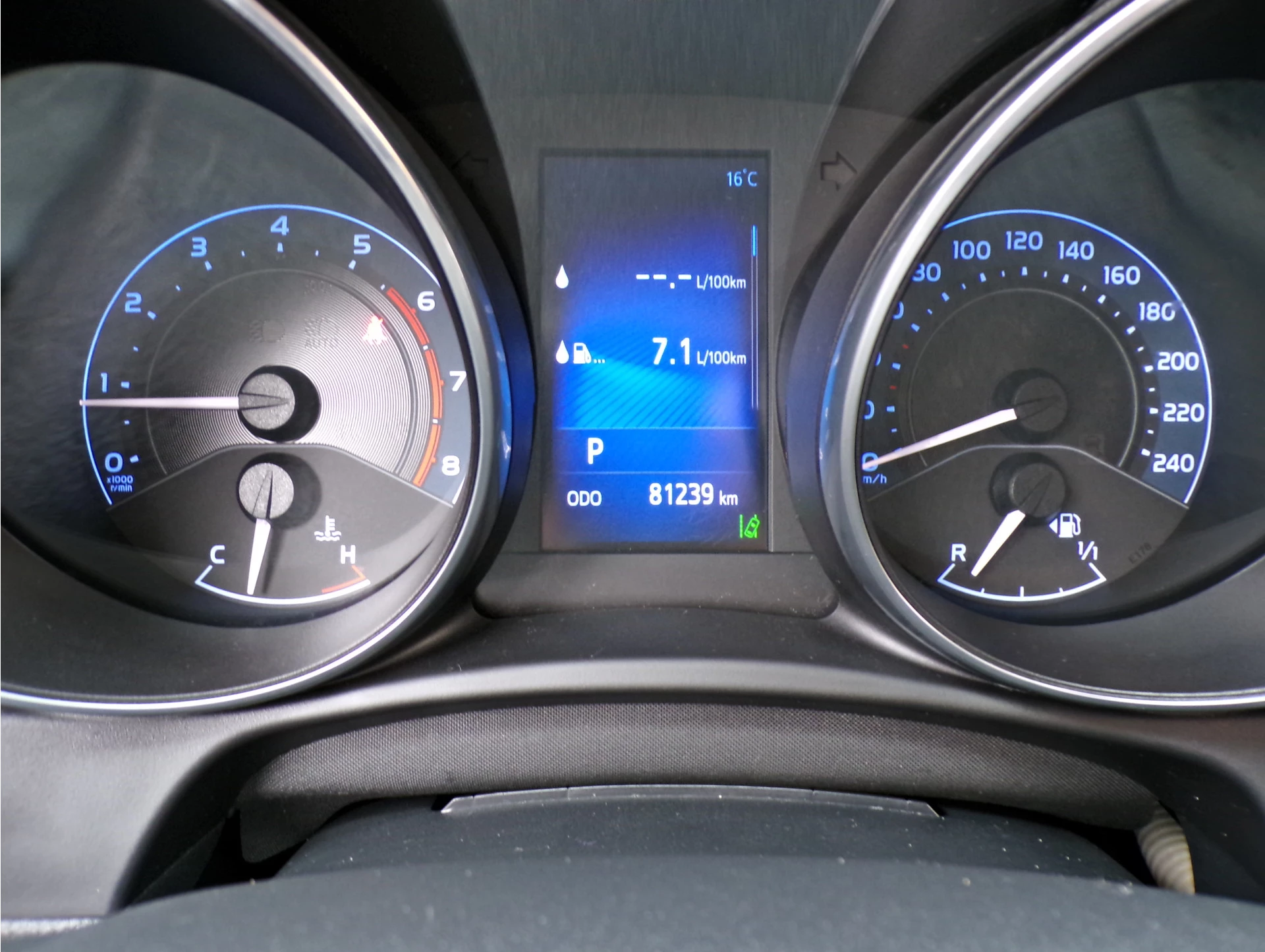 Hoofdafbeelding Toyota Auris