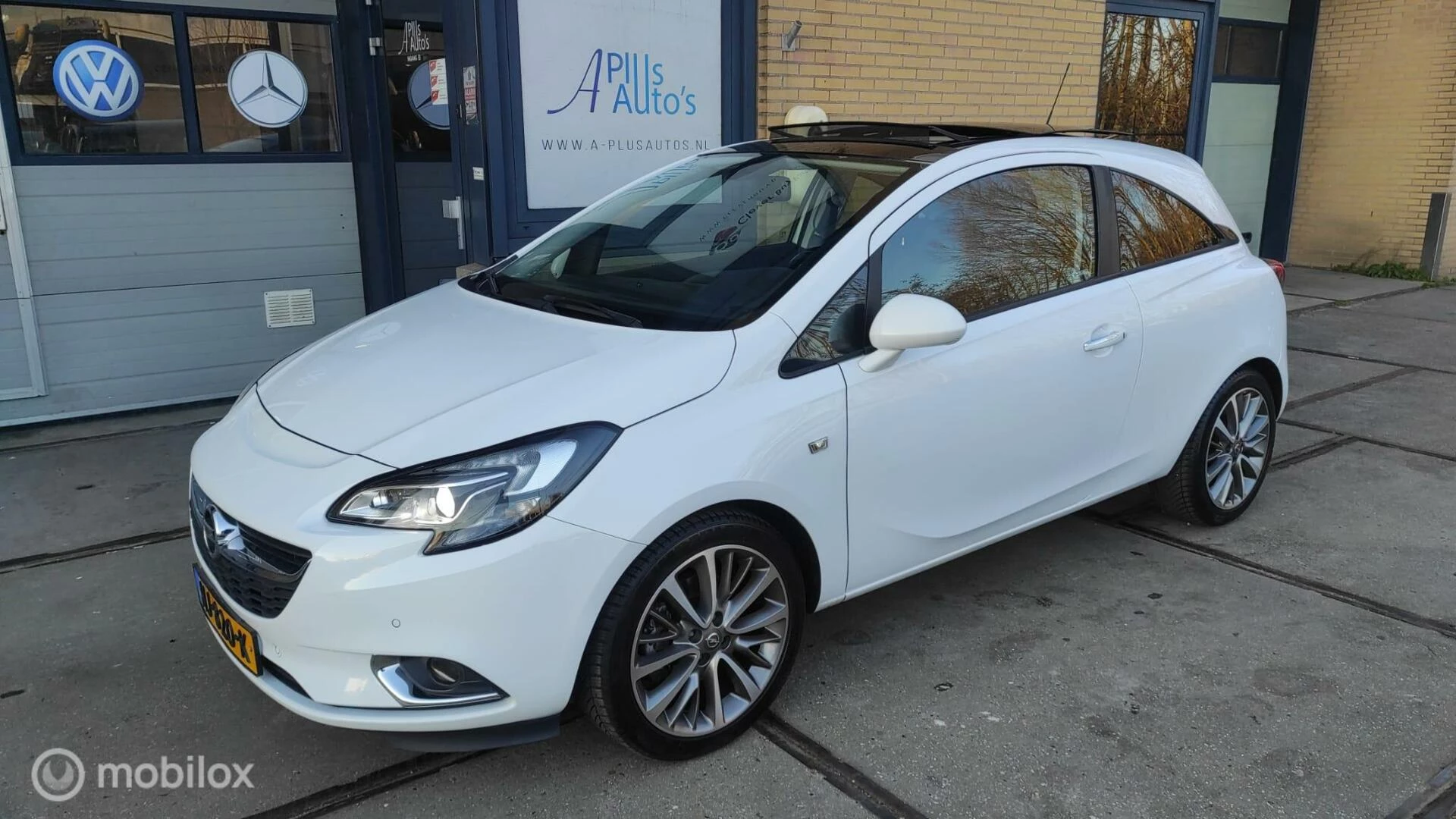 Hoofdafbeelding Opel Corsa