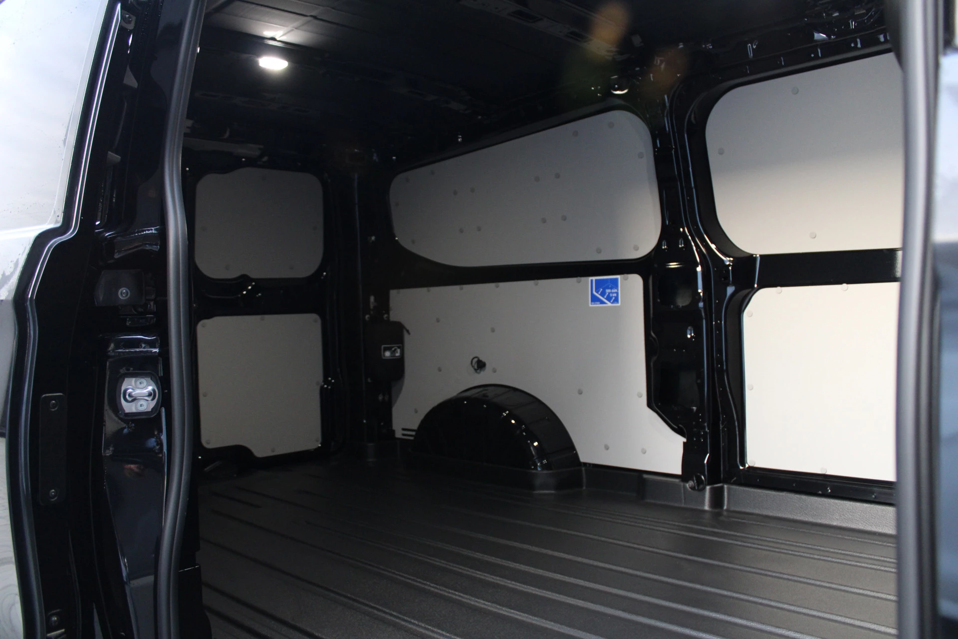 Hoofdafbeelding Ford E-Transit Custom