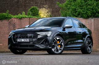 Audi e-tron Sportback S quattro 95 kWh 503 pk | Panorama | RS stoelen | Trekhaak | Ambiance verlichting | LED | 360 camera | B&O Sound | Adaptive | Dealer onderhouden |