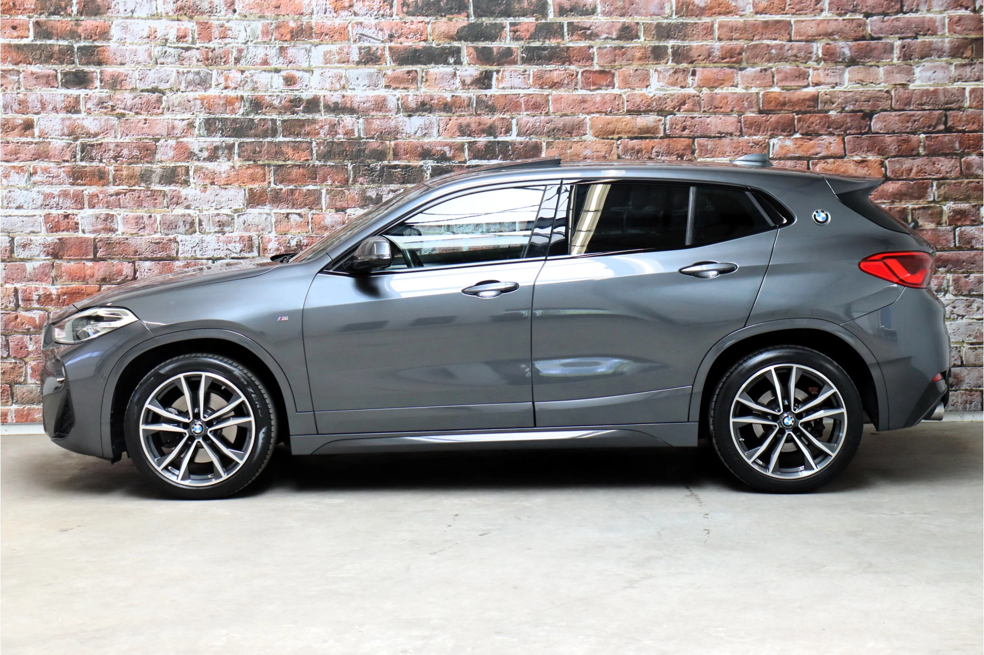 Hoofdafbeelding BMW X2