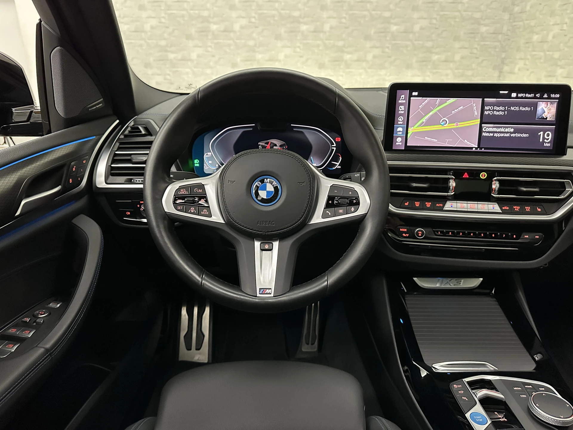 Hoofdafbeelding BMW iX3