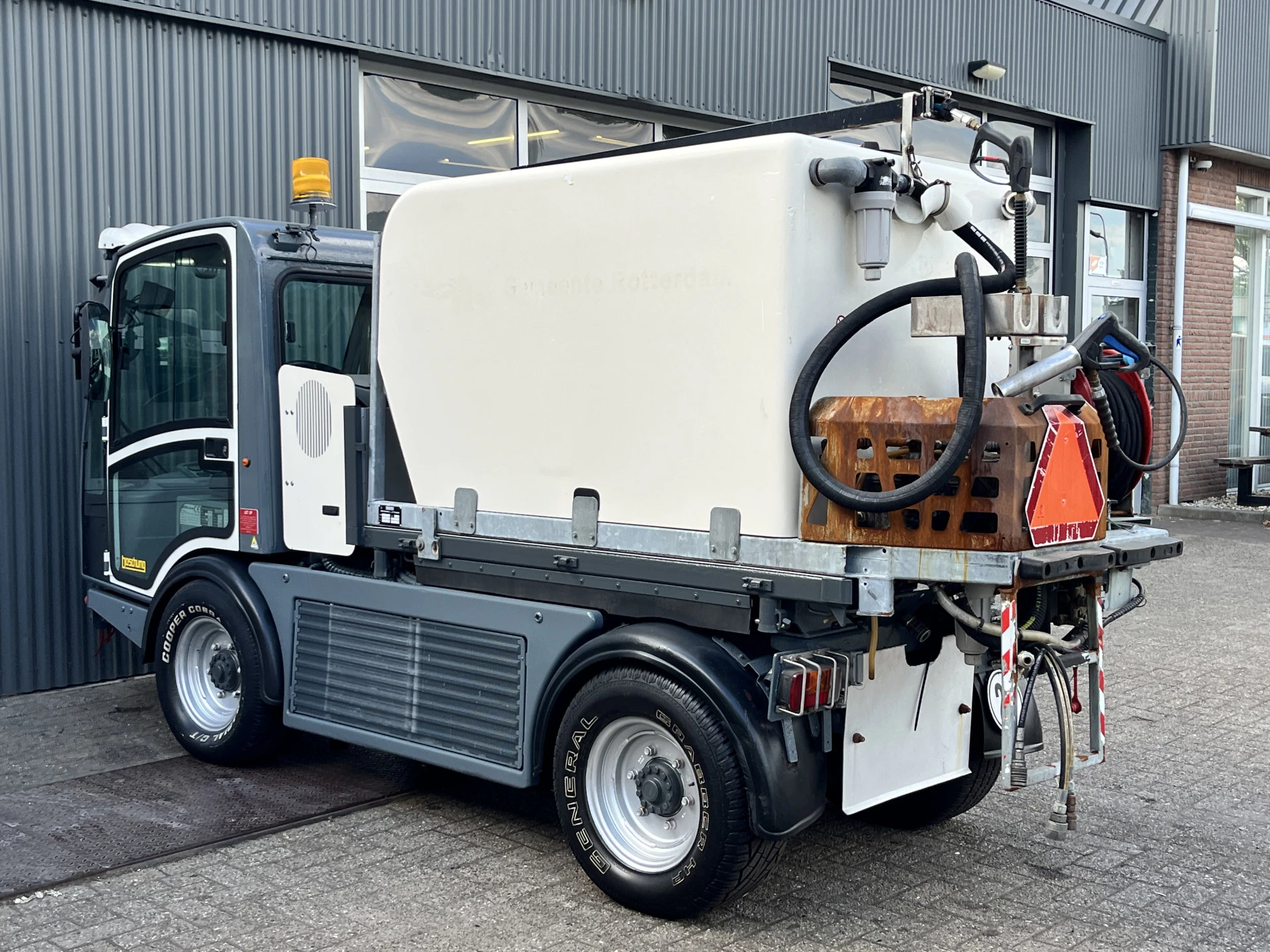 Hoofdafbeelding boschung P4T