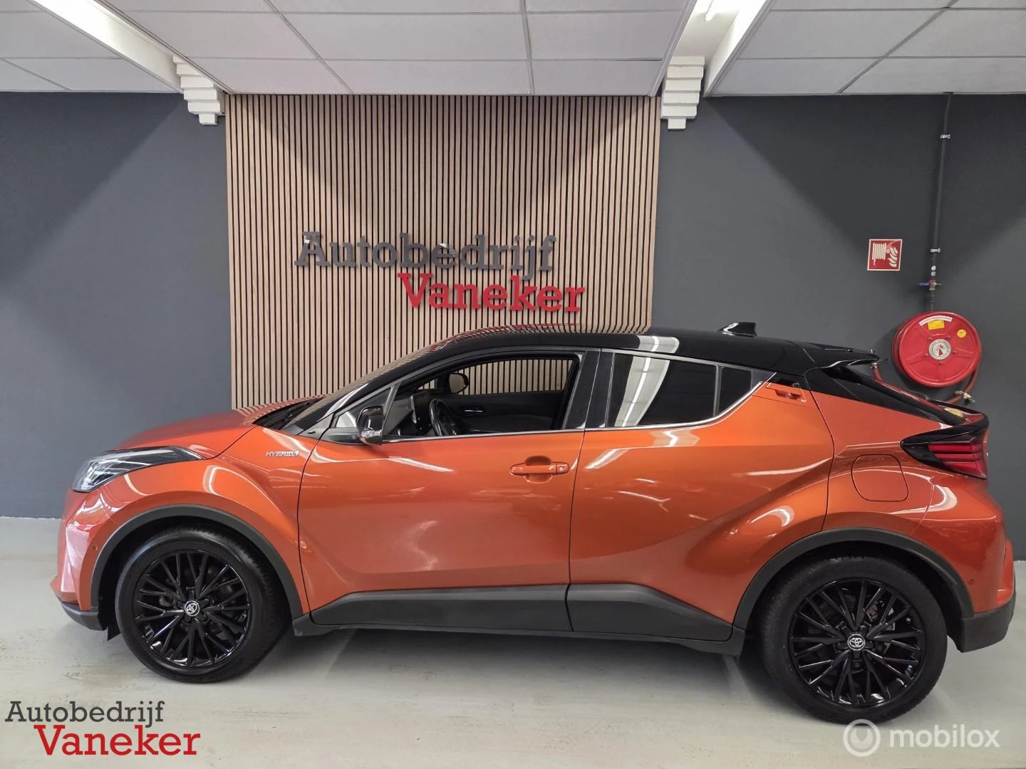 Hoofdafbeelding Toyota C-HR