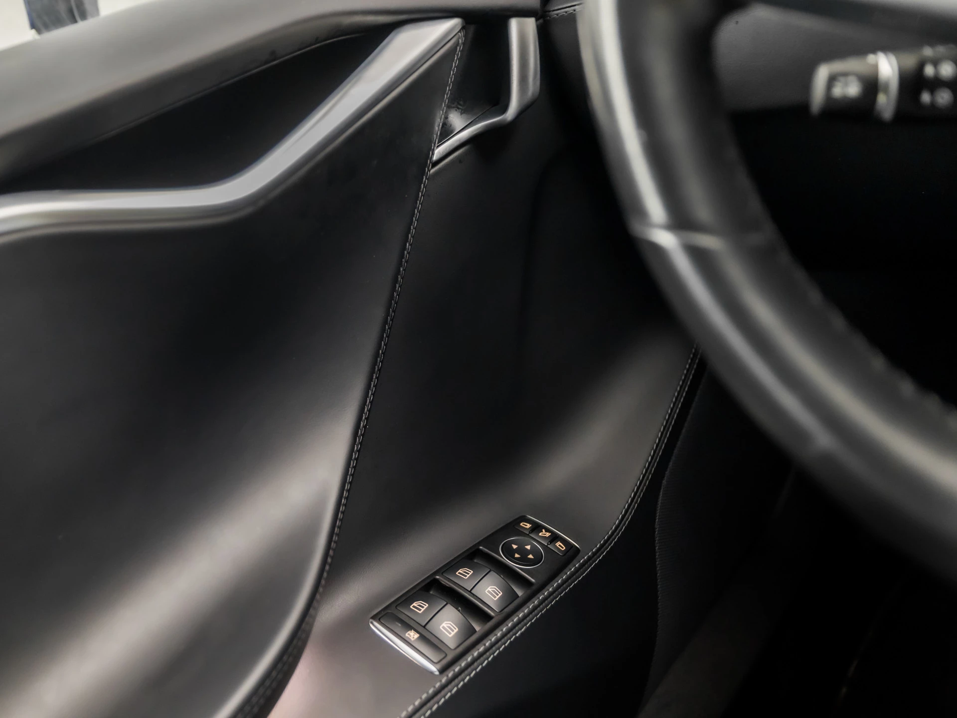 Hoofdafbeelding Tesla Model S