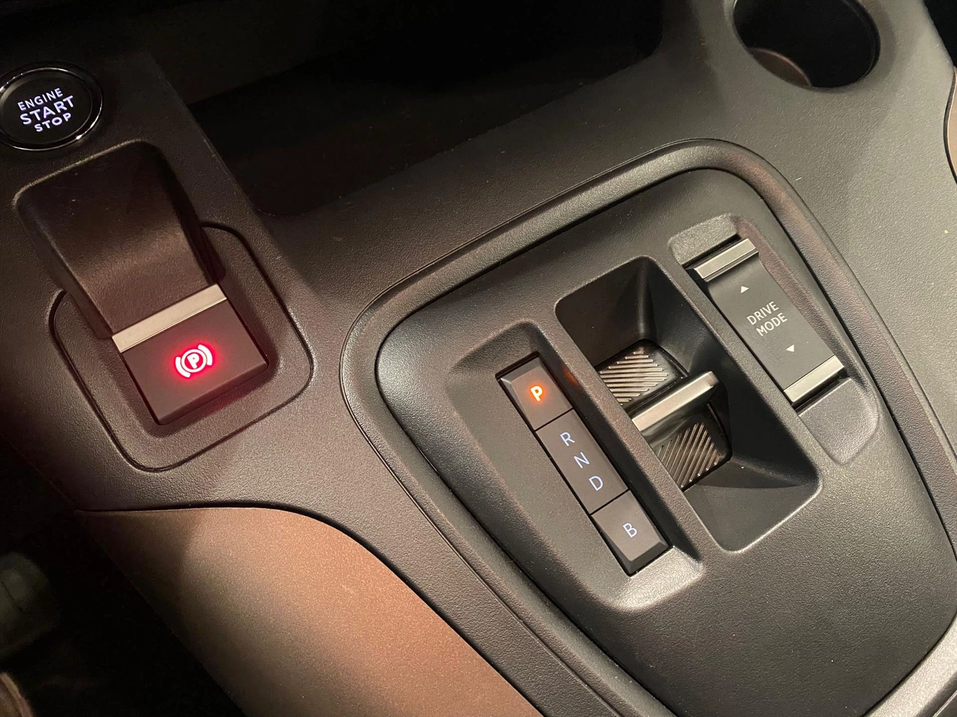 Hoofdafbeelding Peugeot e-Rifter