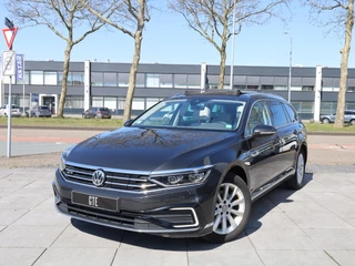 Volkswagen Passat Variant GTE 1.4 TSI PHEV Panodak | Vol Leer | 360°Camera | Virtual | Keyless | Memory | IQ Light