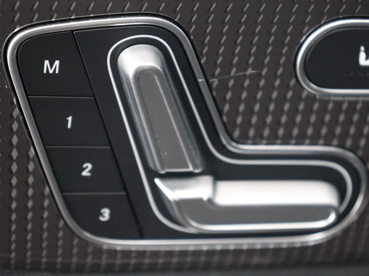 Hoofdafbeelding Mercedes-Benz EQA