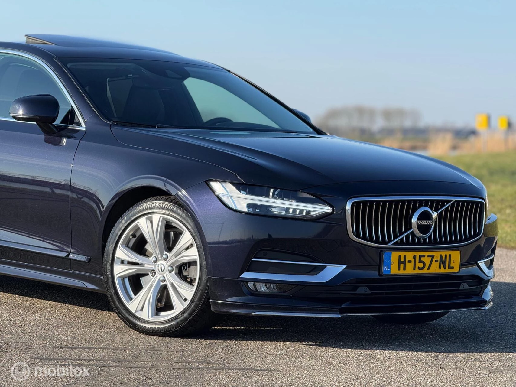 Hoofdafbeelding Volvo S90