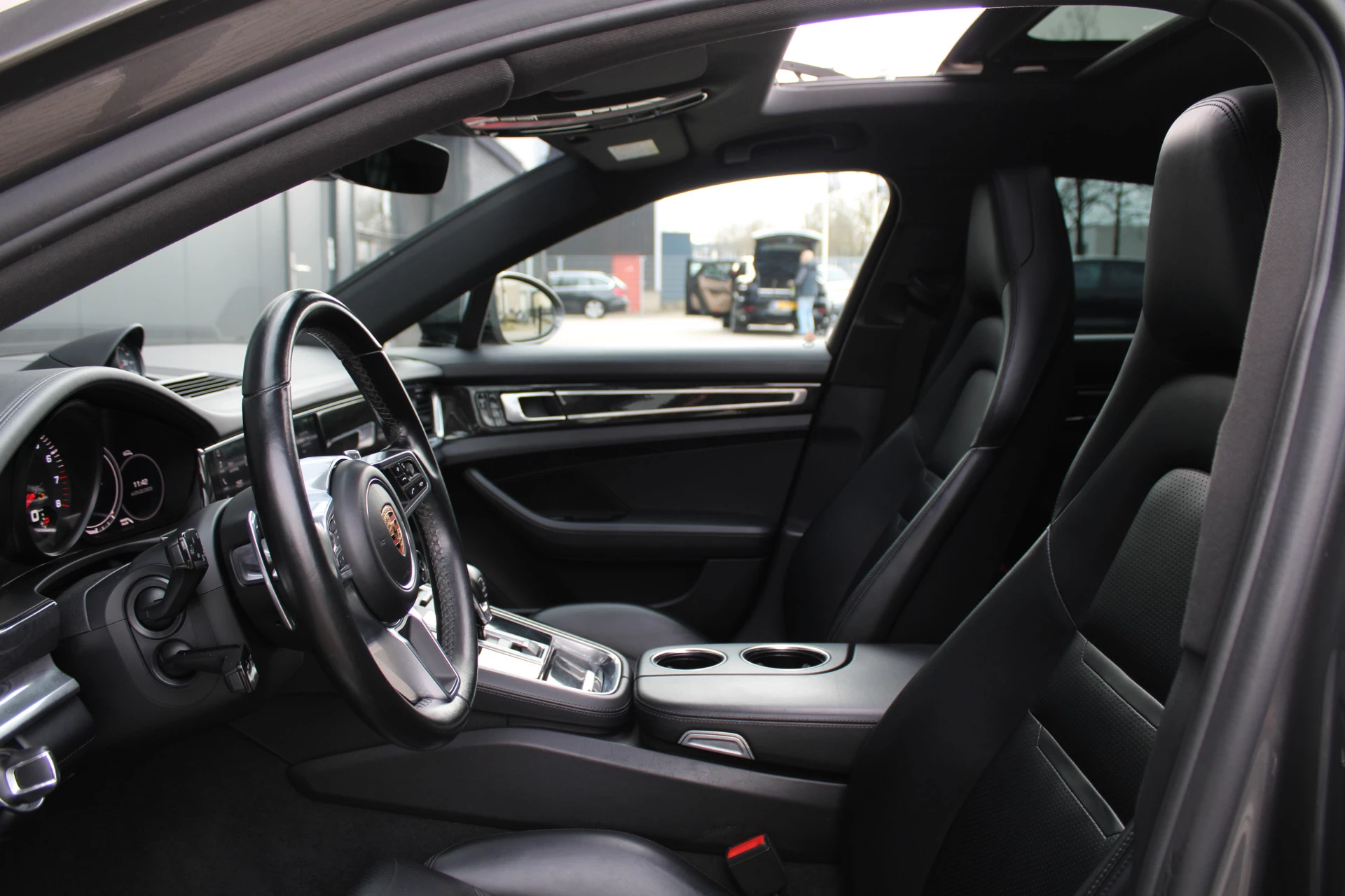 Hoofdafbeelding Porsche Panamera