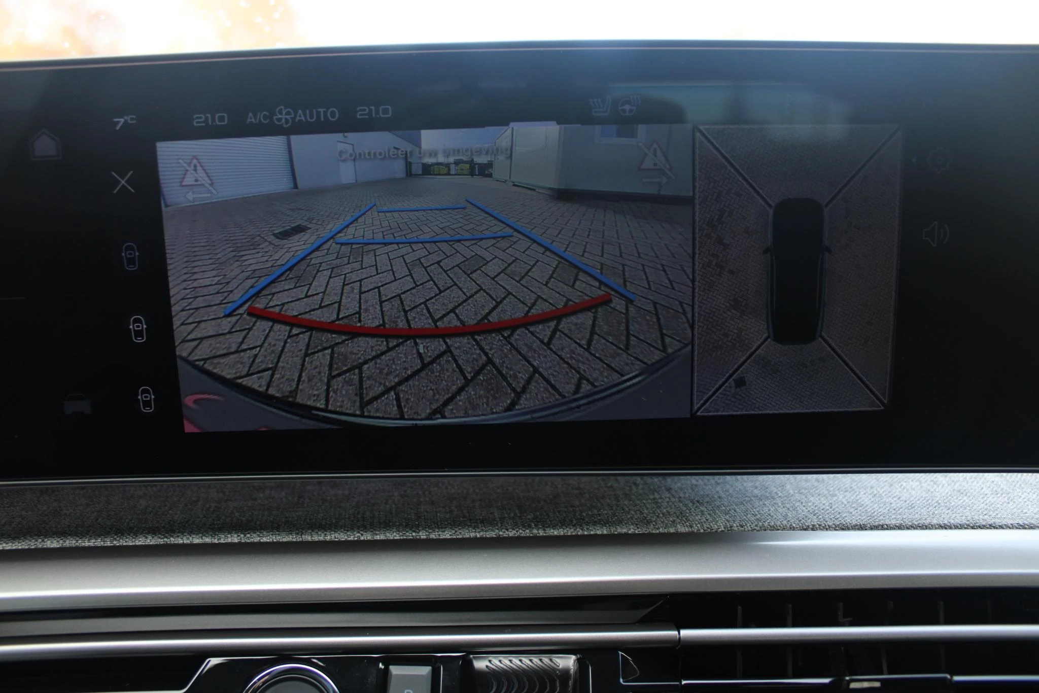 Hoofdafbeelding Peugeot e-3008