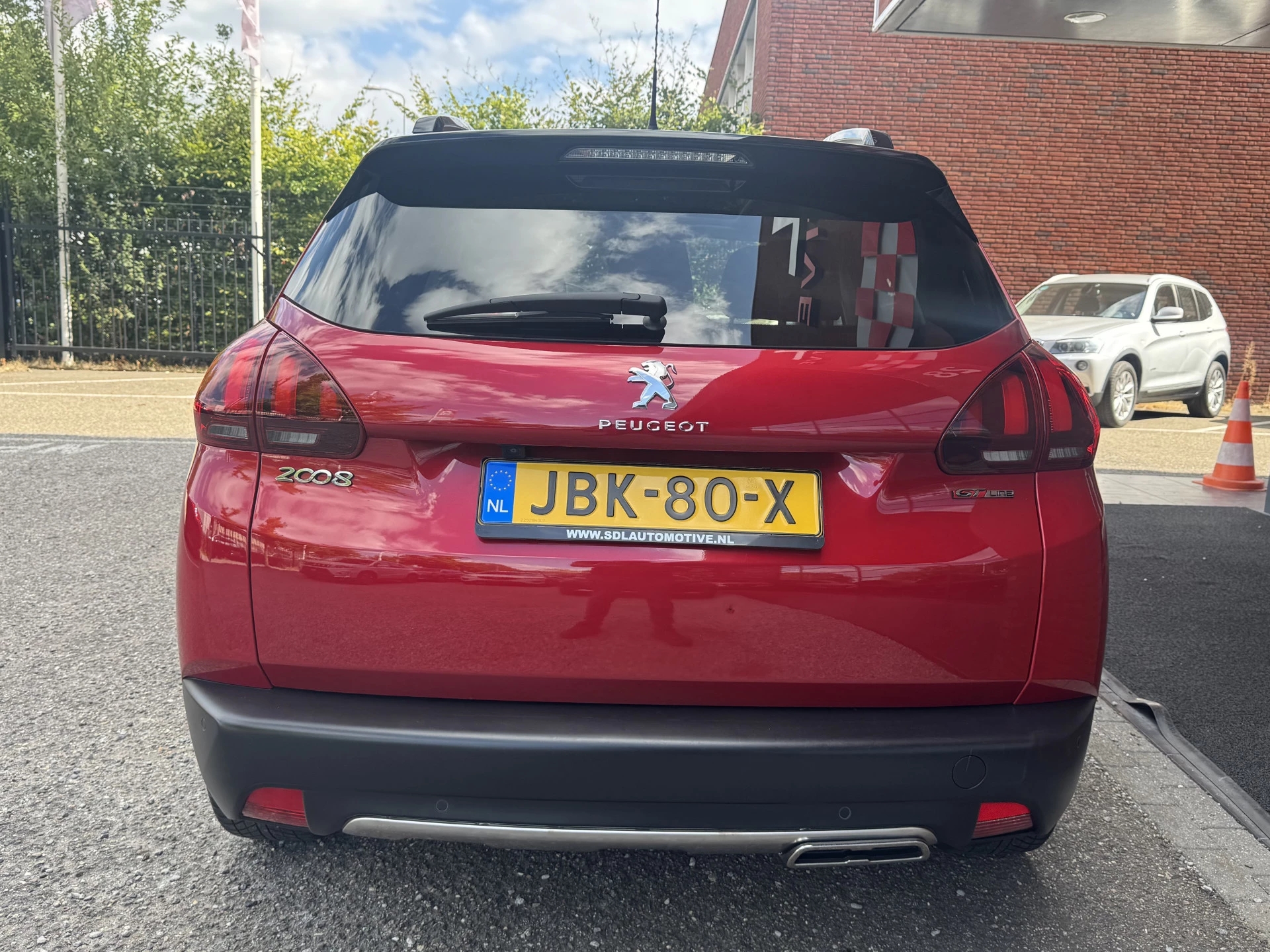 Hoofdafbeelding Peugeot 2008