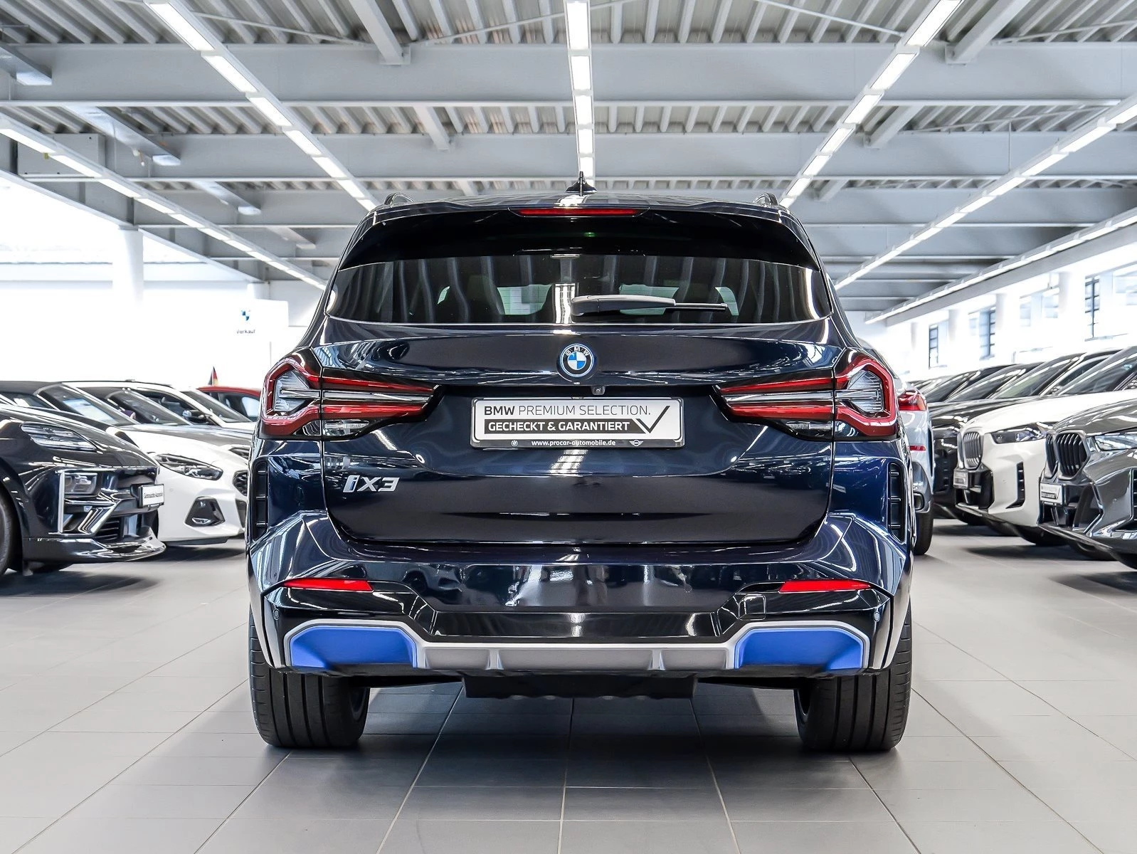 Hoofdafbeelding BMW iX3