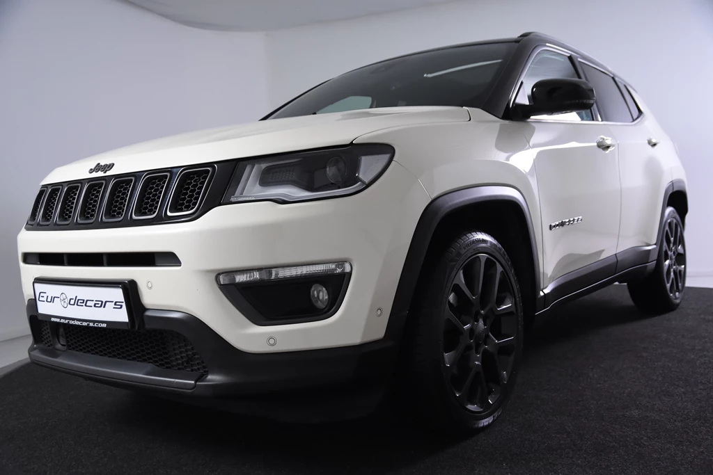 Hoofdafbeelding Jeep Compass