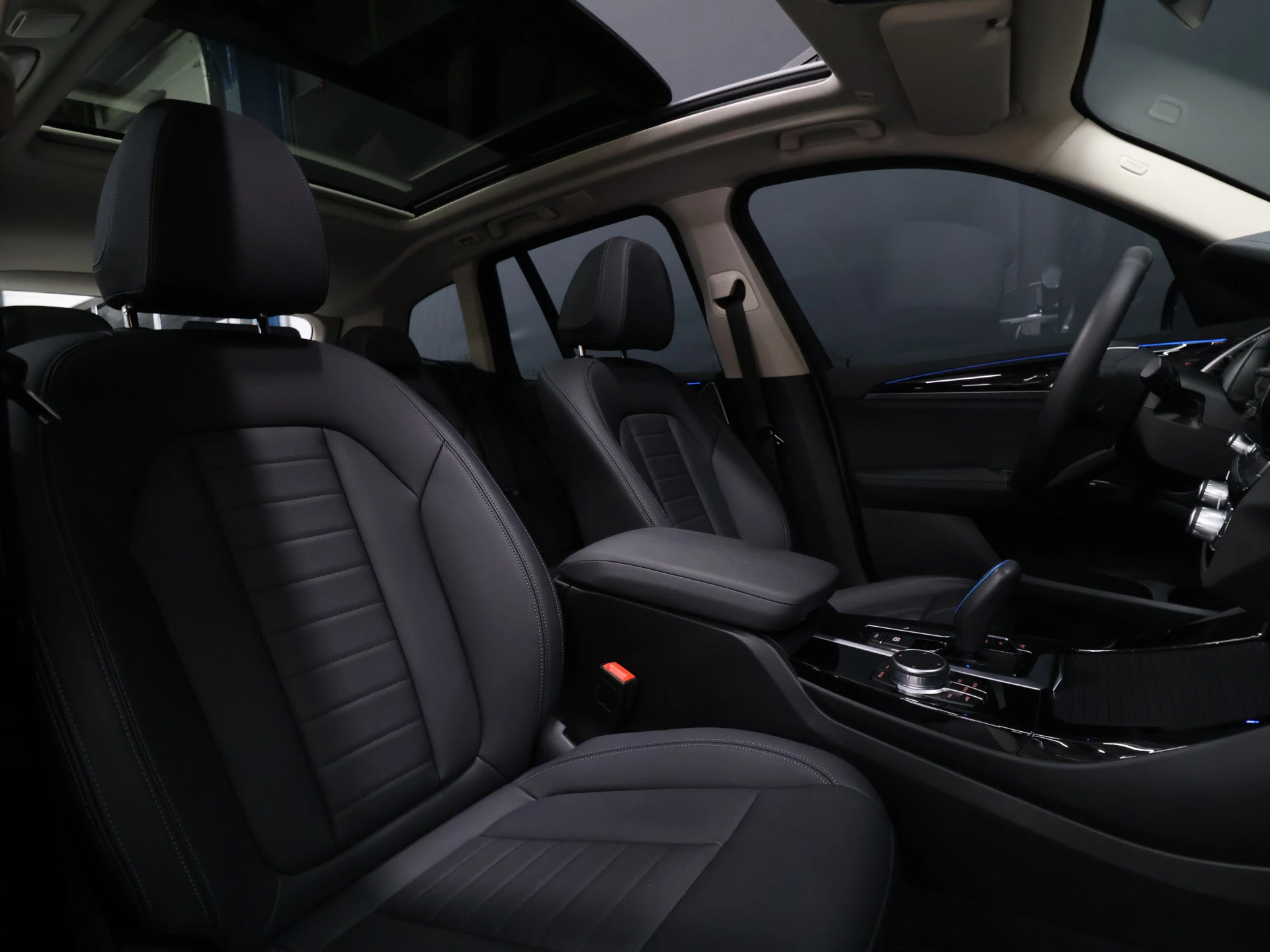 Hoofdafbeelding BMW iX3