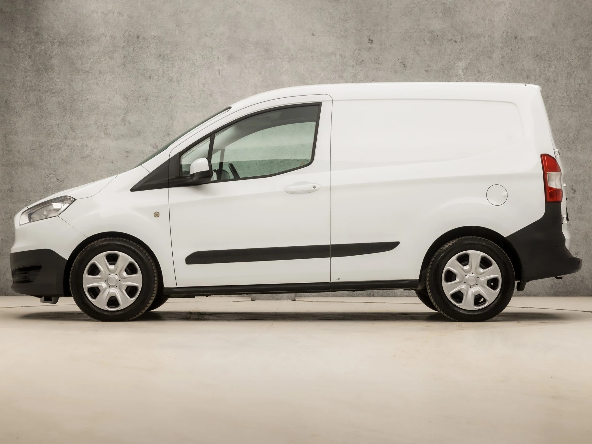 Hoofdafbeelding Ford Transit Courier