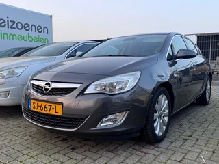 Opel Astra 1.7 CDTi Cosmo / HALF LEDER / AIRCO / 17INCH / 125PK