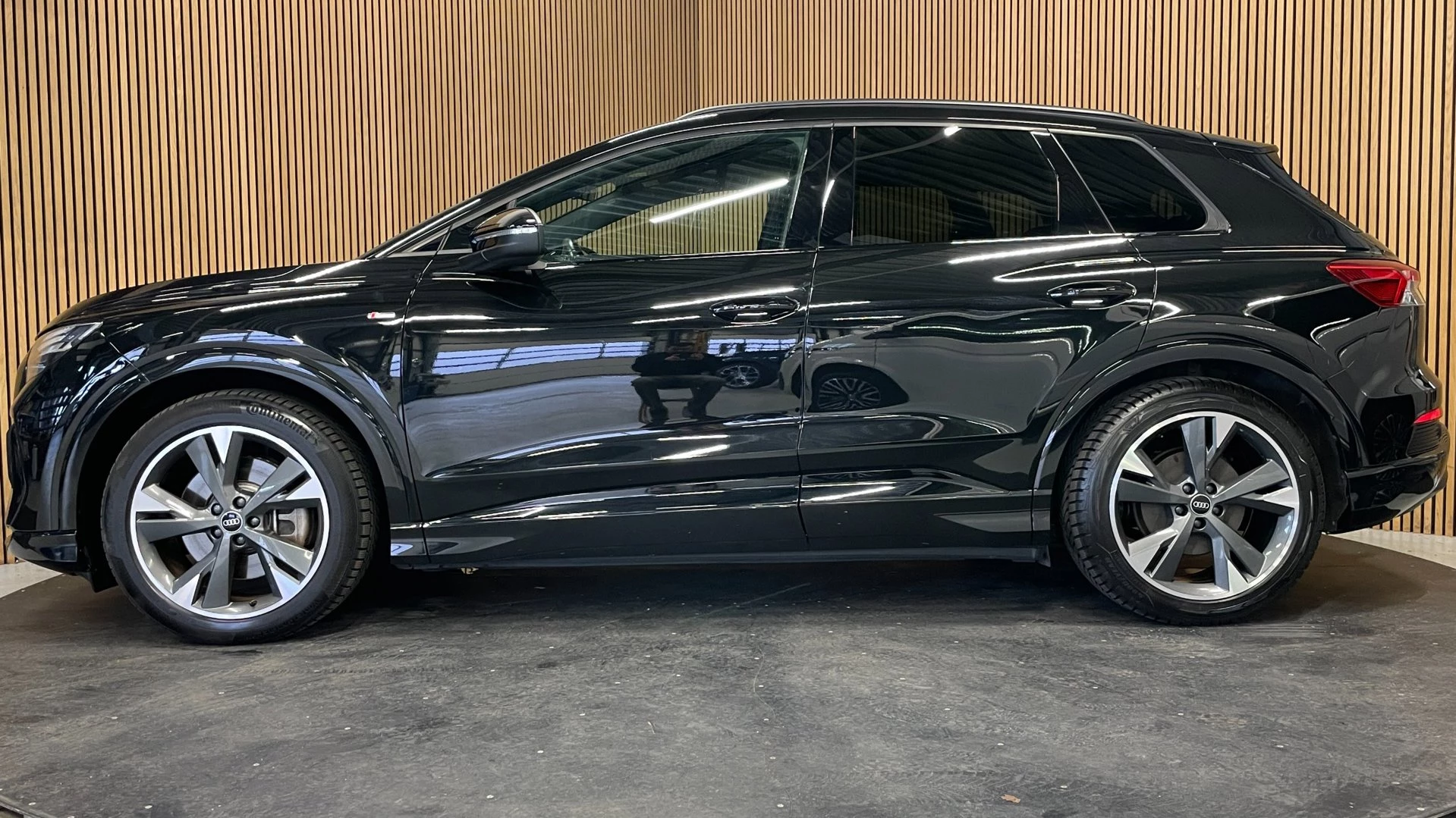 Hoofdafbeelding Audi Q4 e-tron