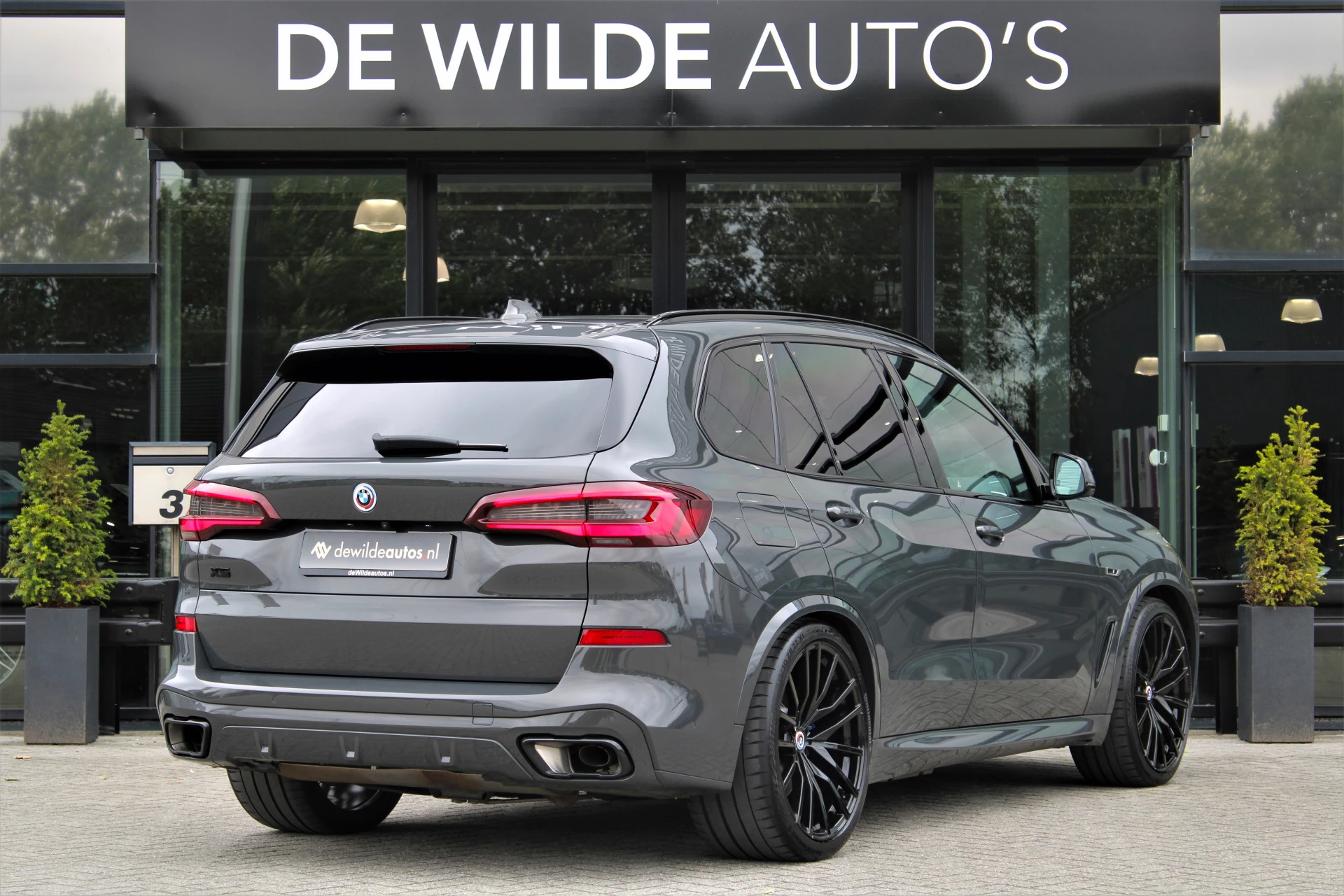 Hoofdafbeelding BMW X5