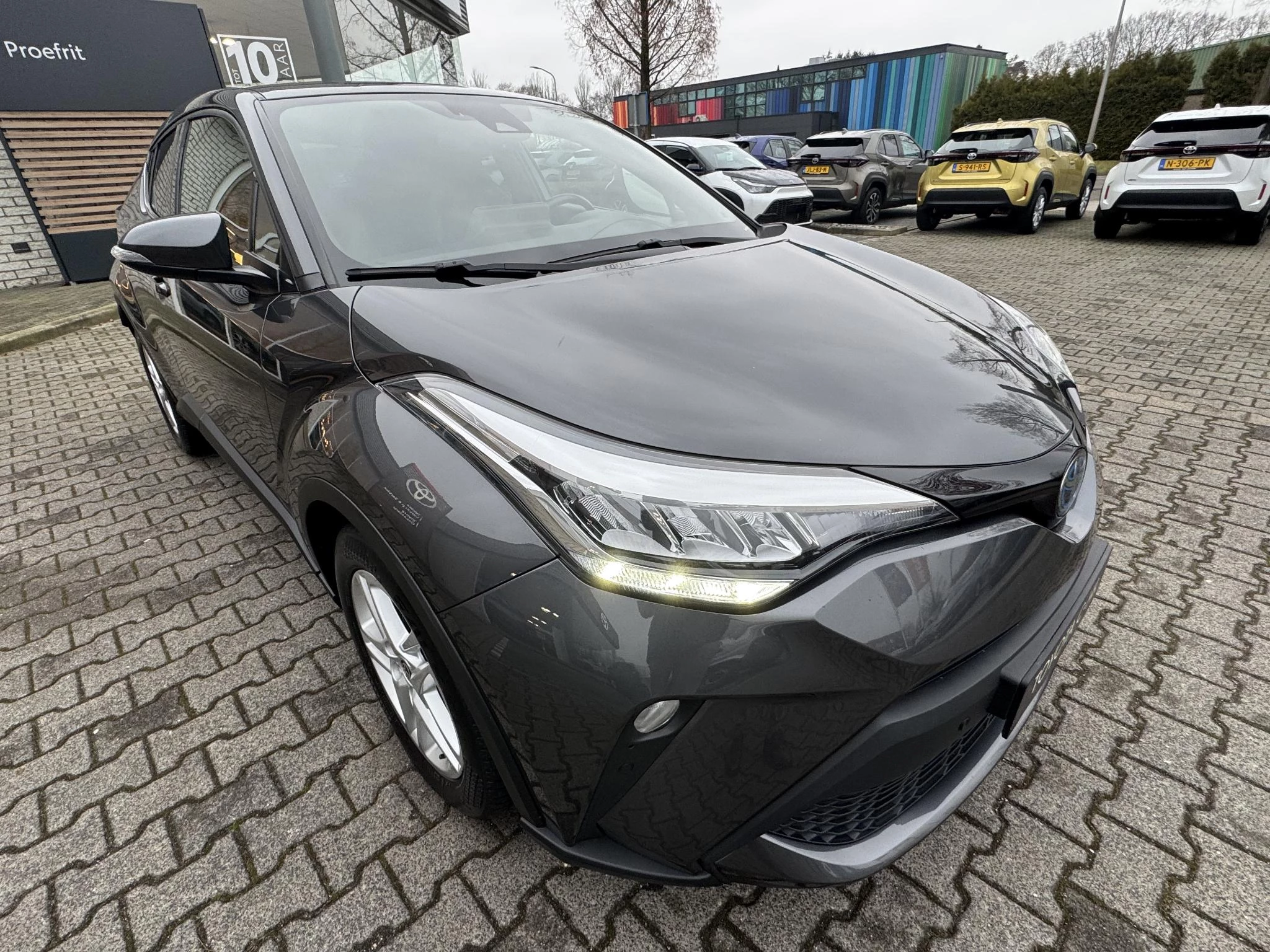 Hoofdafbeelding Toyota C-HR