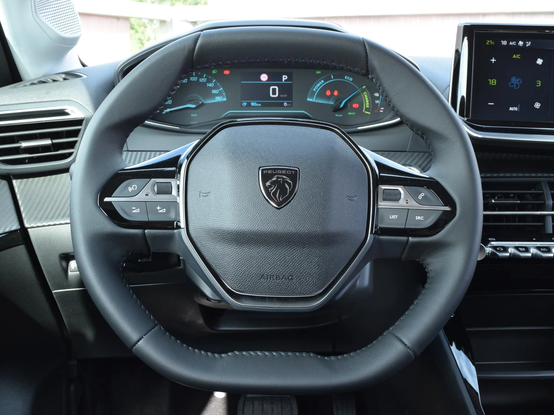 Hoofdafbeelding Peugeot e-208