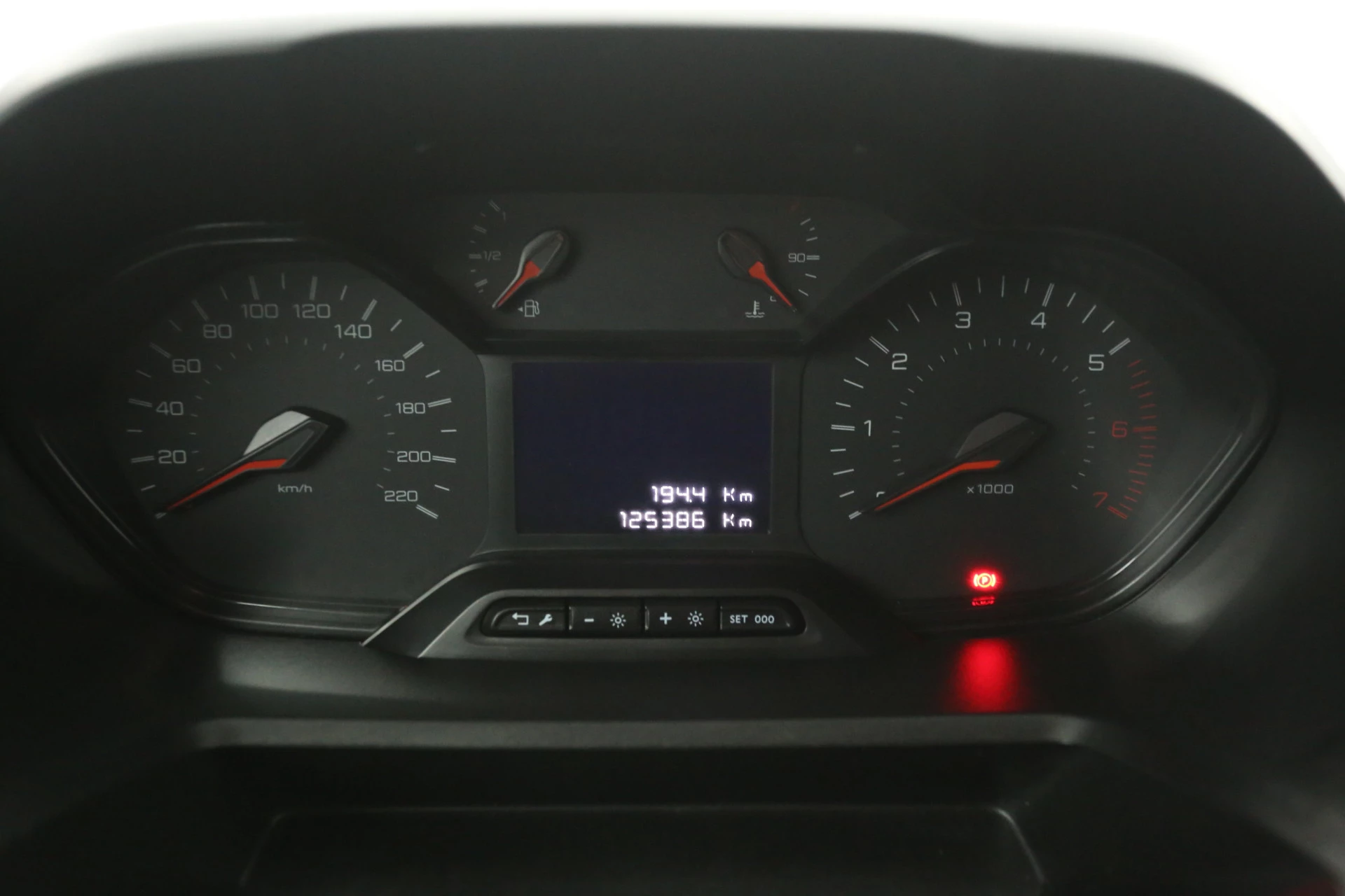 Hoofdafbeelding Peugeot Partner