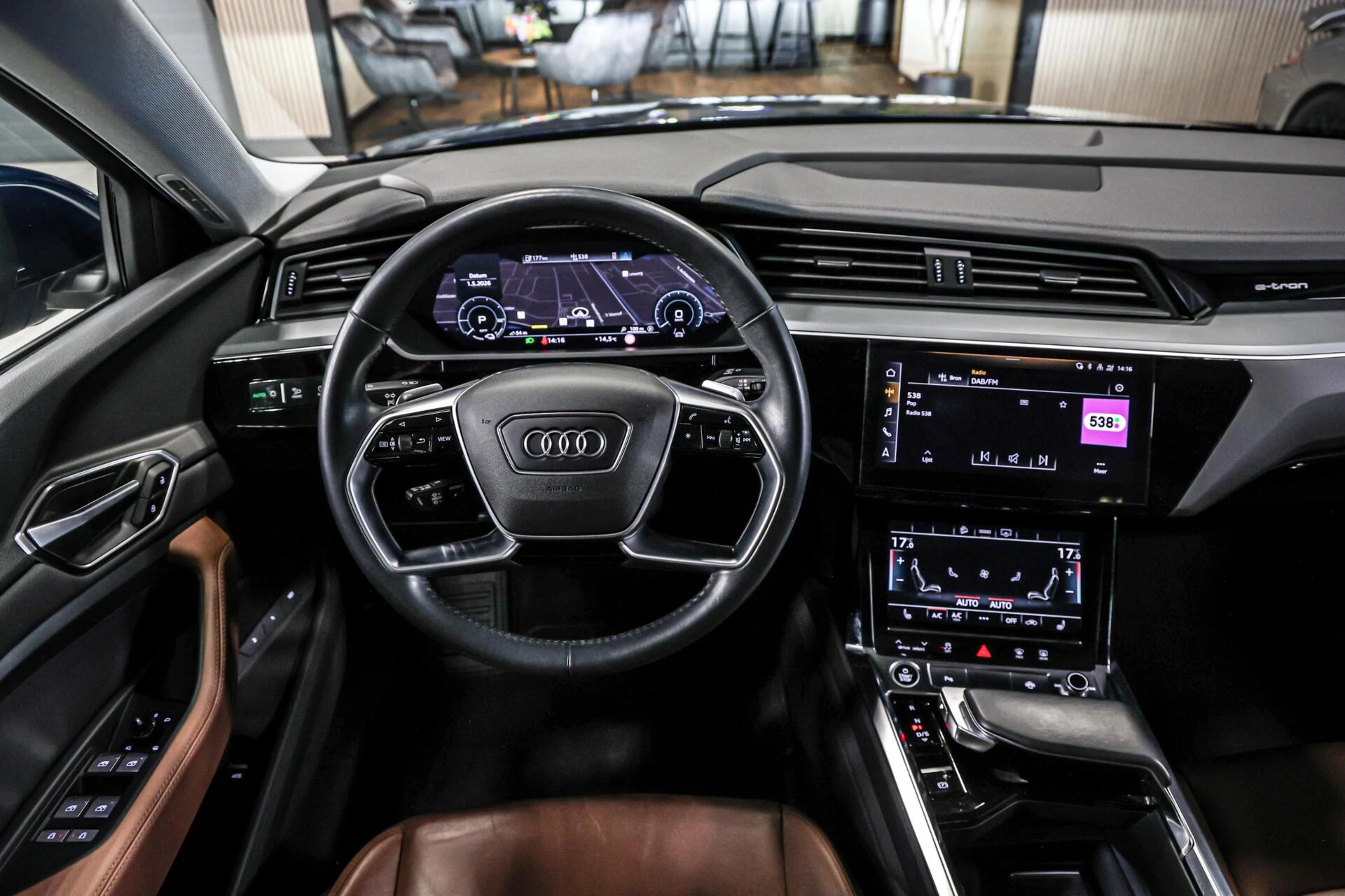 Hoofdafbeelding Audi e-tron